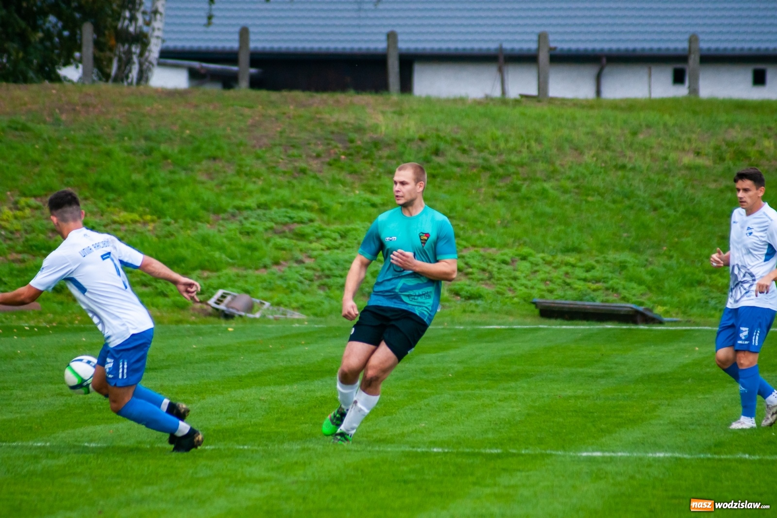 Zdjęcie w galerii na portalu naszwodzislaw.com: Tomasz Kukla uratował punkt dla Czarnych z Gorzyc [FOTO] wiadomości z regionu
