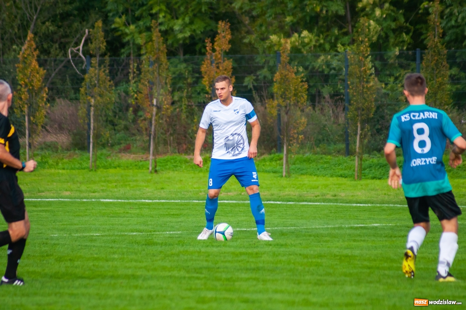 Zdjęcie w galerii na portalu naszwodzislaw.com: Tomasz Kukla uratował punkt dla Czarnych z Gorzyc [FOTO] wiadomości z regionu