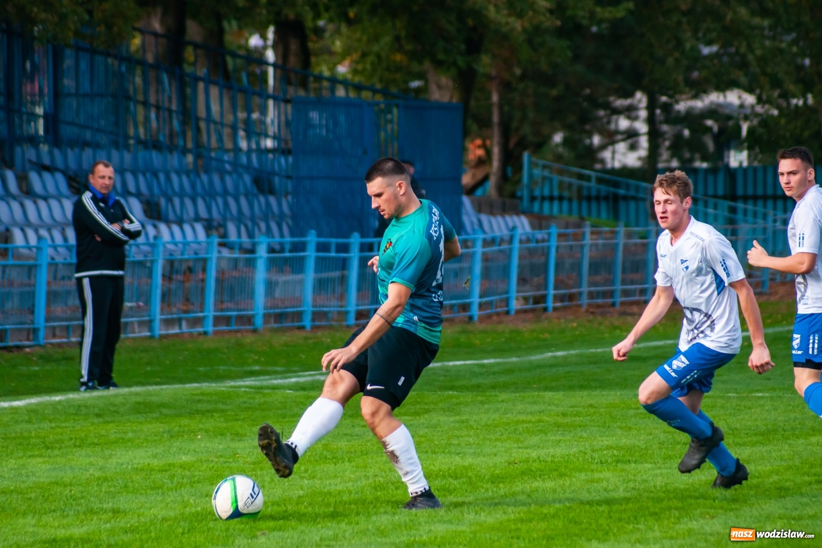 Zdjęcie w galerii na portalu naszwodzislaw.com: Tomasz Kukla uratował punkt dla Czarnych z Gorzyc [FOTO] wiadomości z regionu