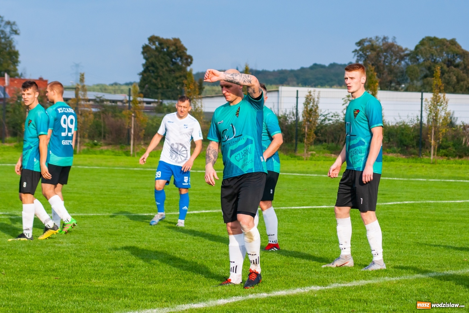 Zdjęcie w galerii na portalu naszwodzislaw.com: Tomasz Kukla uratował punkt dla Czarnych z Gorzyc [FOTO] wiadomości z regionu