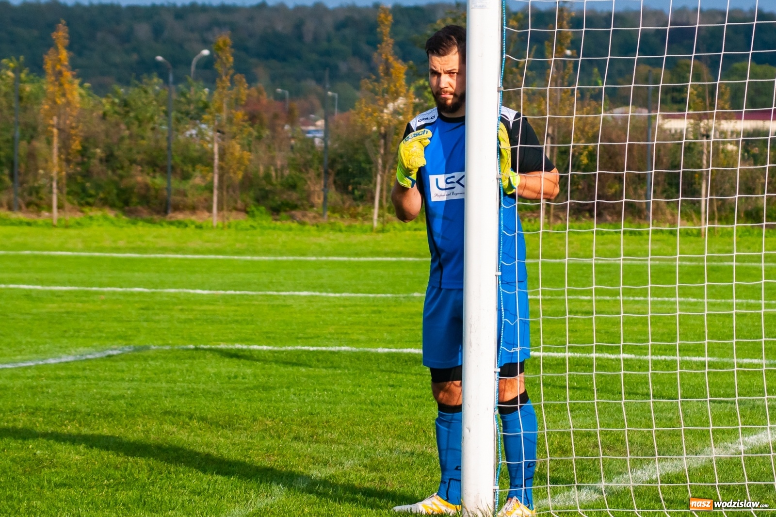 Zdjęcie w galerii na portalu naszwodzislaw.com: Tomasz Kukla uratował punkt dla Czarnych z Gorzyc [FOTO] wiadomości z regionu