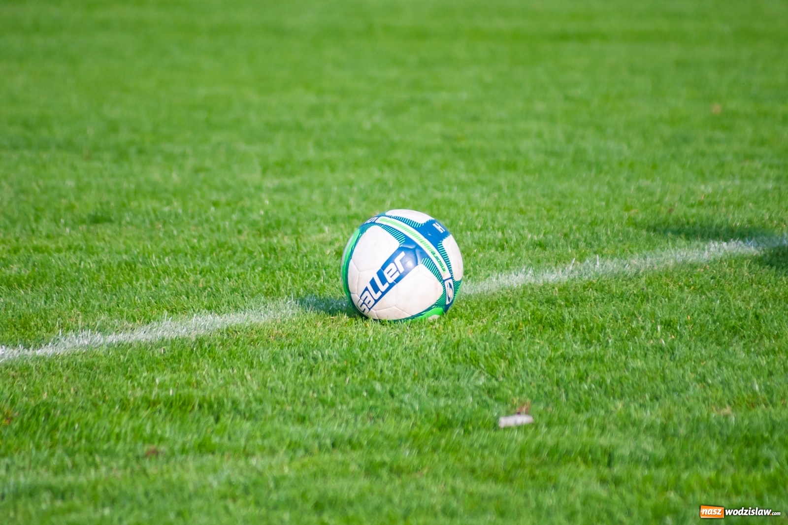 Zdjęcie w galerii na portalu naszwodzislaw.com: Tomasz Kukla uratował punkt dla Czarnych z Gorzyc [FOTO] wiadomości z regionu