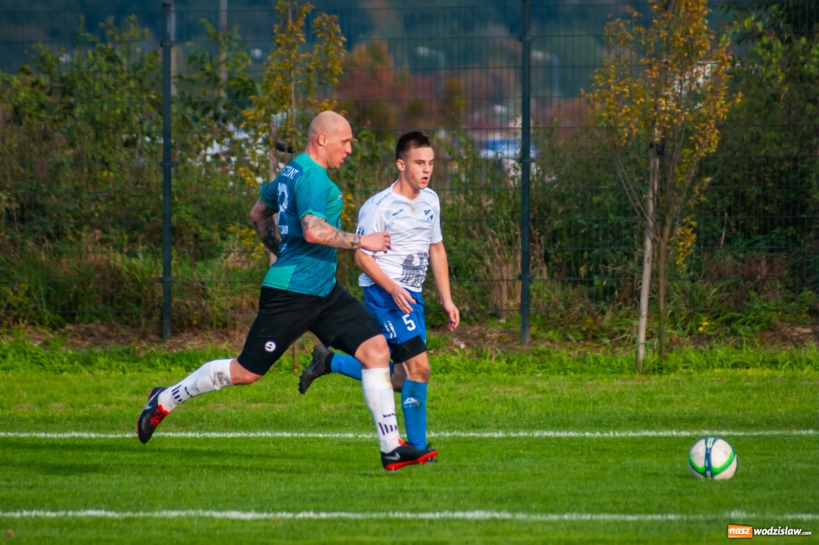 Zdjęcie w galerii na portalu naszwodzislaw.com: Tomasz Kukla uratował punkt dla Czarnych z Gorzyc [FOTO] wiadomości z regionu