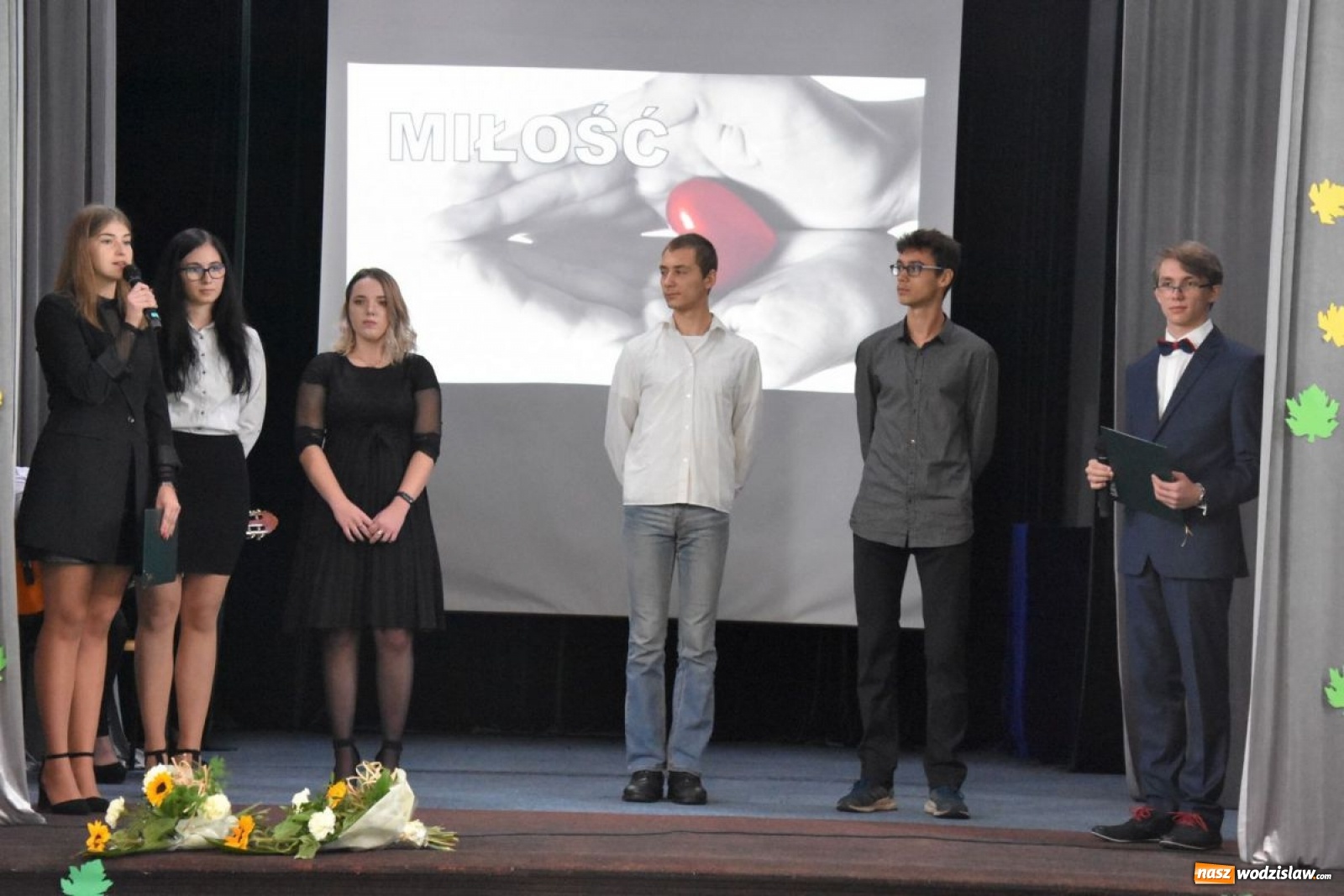 Zdjęcie w galerii na portalu naszwodzislaw.com: Nauczyciele powiatowych szkół z nagrodami i wyróżnieniami [FOTO] wiadomości z regionu