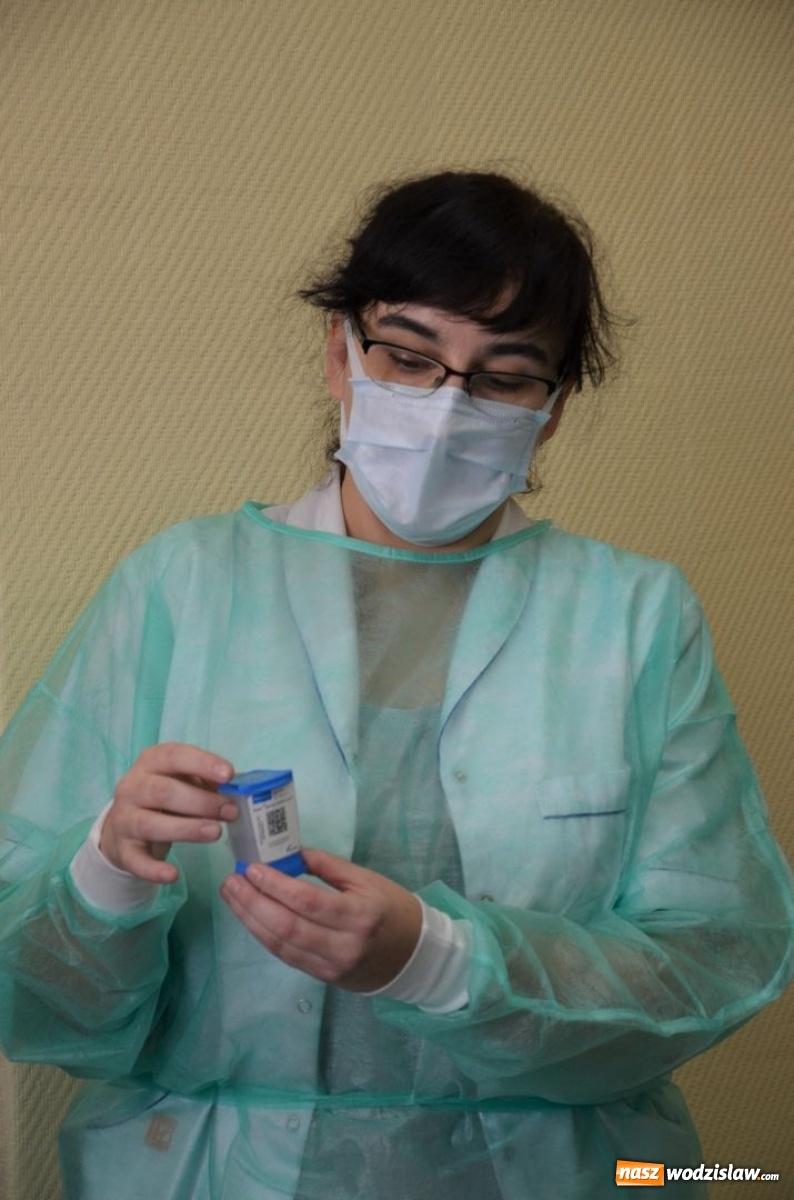 Zdjęcie w galerii na portalu naszwodzislaw.com: W wodzisławskim szpitalu podziękowano za sprzęt do wykrywania COVID-19 wiadomości z regionu
