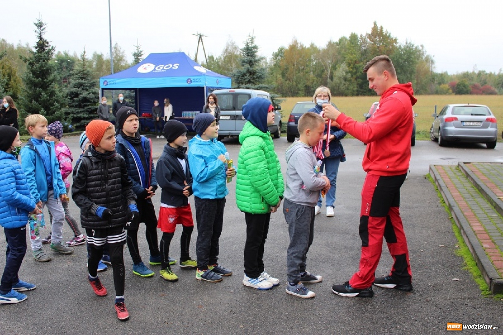 Zdjęcie w galerii na portalu naszwodzislaw.com: XVIII edycja Gminnego Biegu Ulicznego w Mszanie za nami [FOTO] wiadomości z regionu