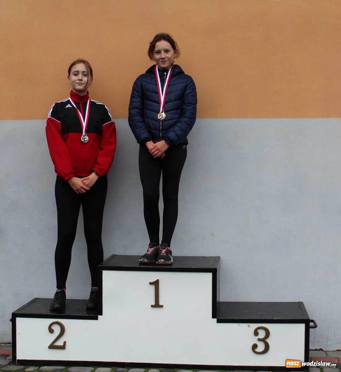 Zdjęcie w galerii na portalu naszwodzislaw.com: XVIII edycja Gminnego Biegu Ulicznego w Mszanie za nami [FOTO] wiadomości z regionu