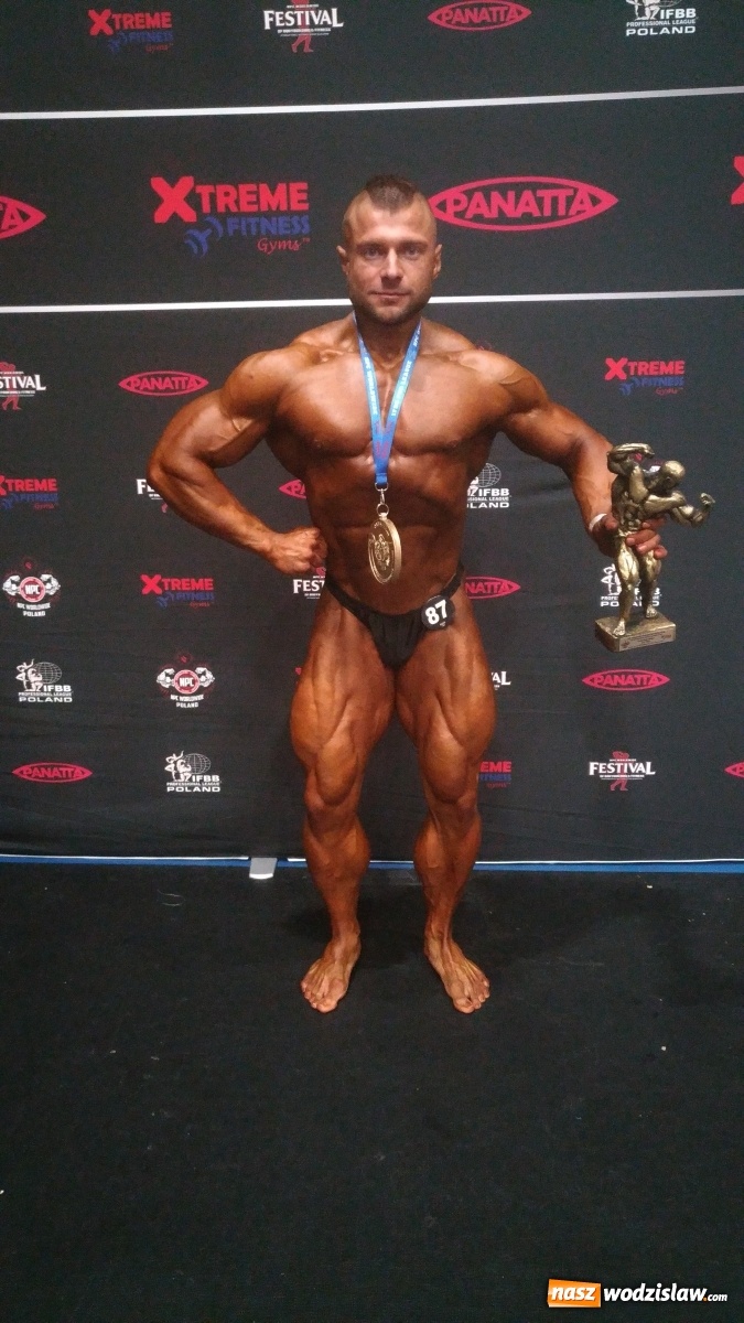 Zdjęcie w galerii na portalu naszwodzislaw.com: Kolejne sukcesy Dawida Cnoty, kulturysty z Czyżowic wiadomości z regionu