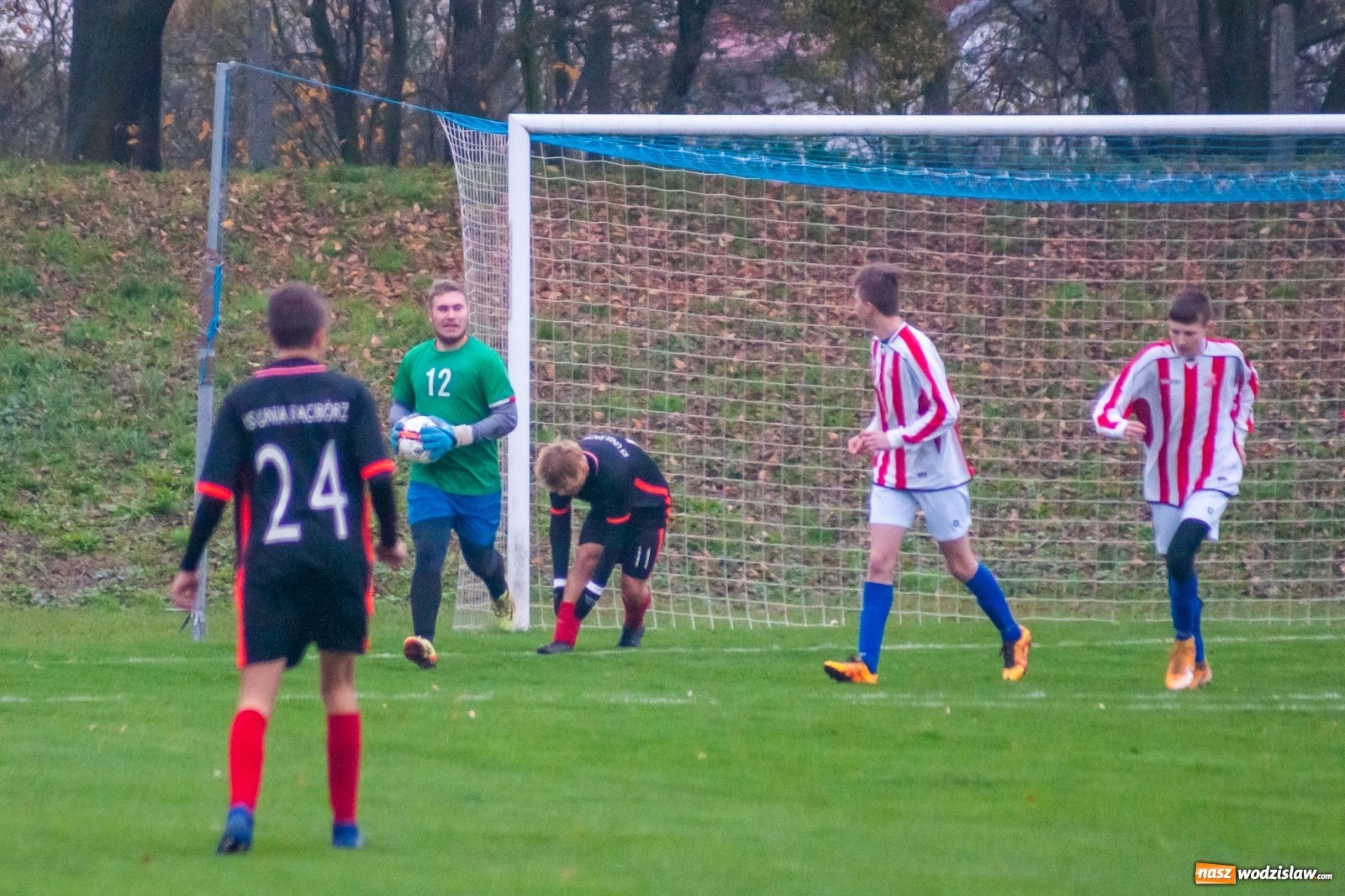 Zdjęcie w galerii na portalu naszwodzislaw.com: Juniorzy starsi. Nieudana pogoń Gołkowic [FOTO i WIDEO] wiadomości z regionu