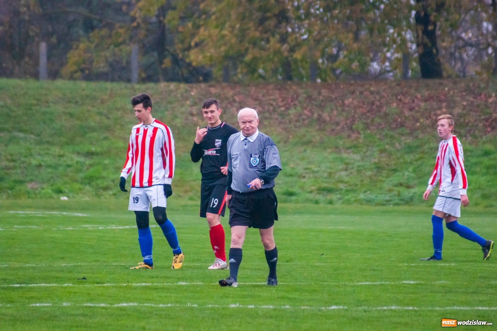 Zdjęcie w galerii na portalu naszwodzislaw.com: Juniorzy starsi. Nieudana pogoń Gołkowic [FOTO i WIDEO] wiadomości z regionu