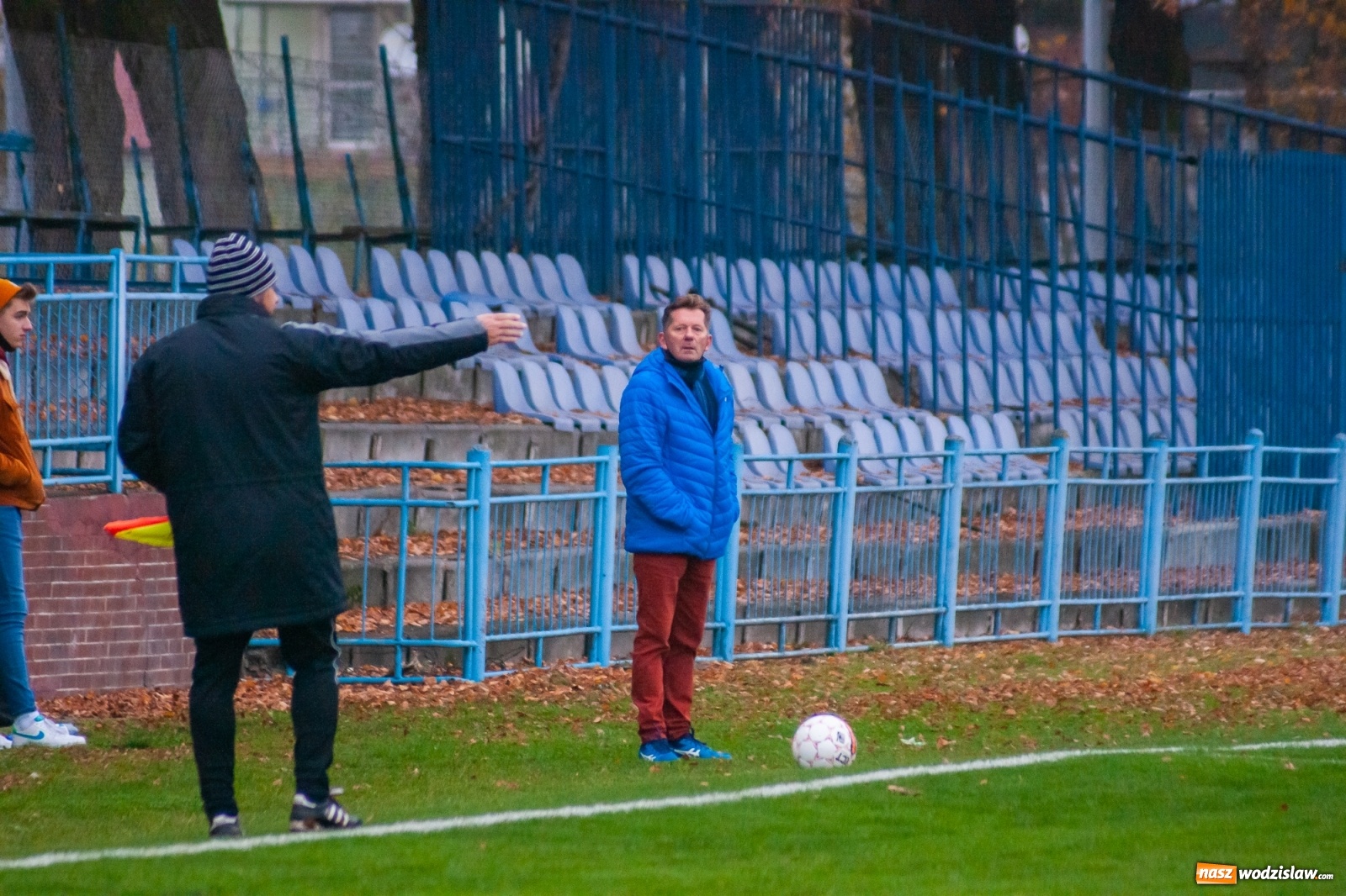 Zdjęcie w galerii na portalu naszwodzislaw.com: Juniorzy starsi. Nieudana pogoń Gołkowic [FOTO i WIDEO] wiadomości z regionu