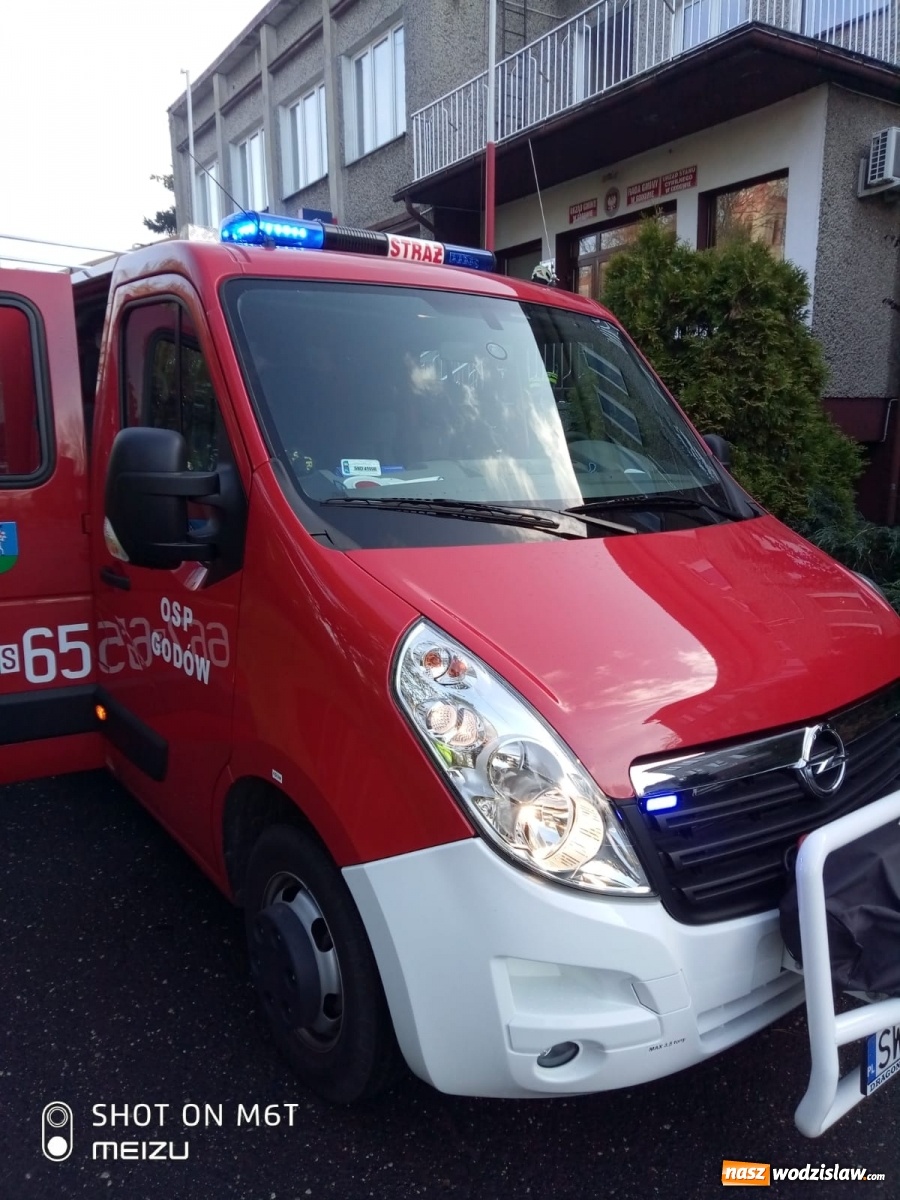 Zdjęcie w galerii na portalu naszwodzislaw.com: Pożar w Urzędzie Gminy Godów wiadomości z regionu