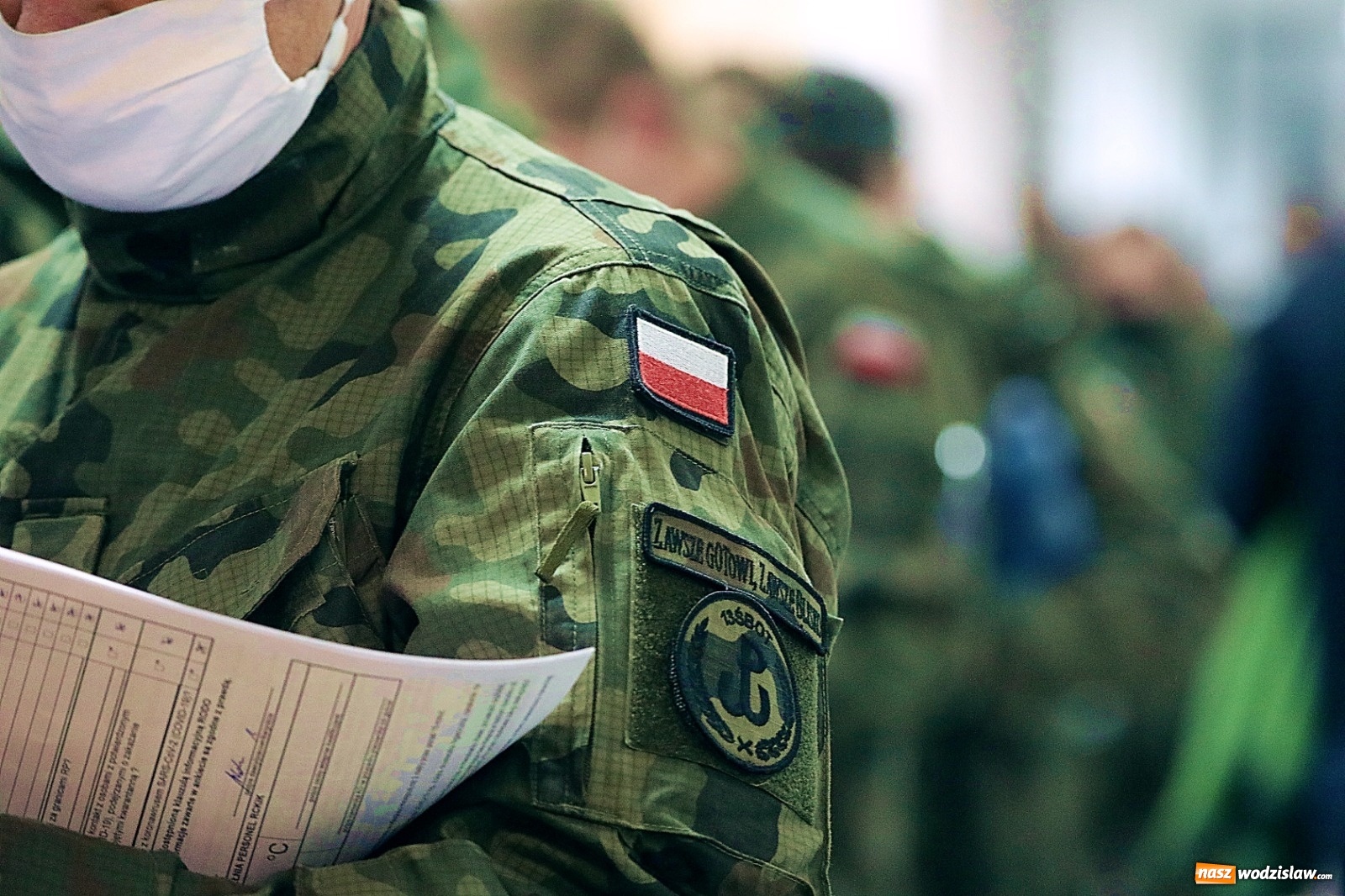 Zdjęcie w galerii na portalu naszwodzislaw.com: Śląscy ozdrowieńcy z 13 ŚBOT oddają osocze wiadomości z regionu