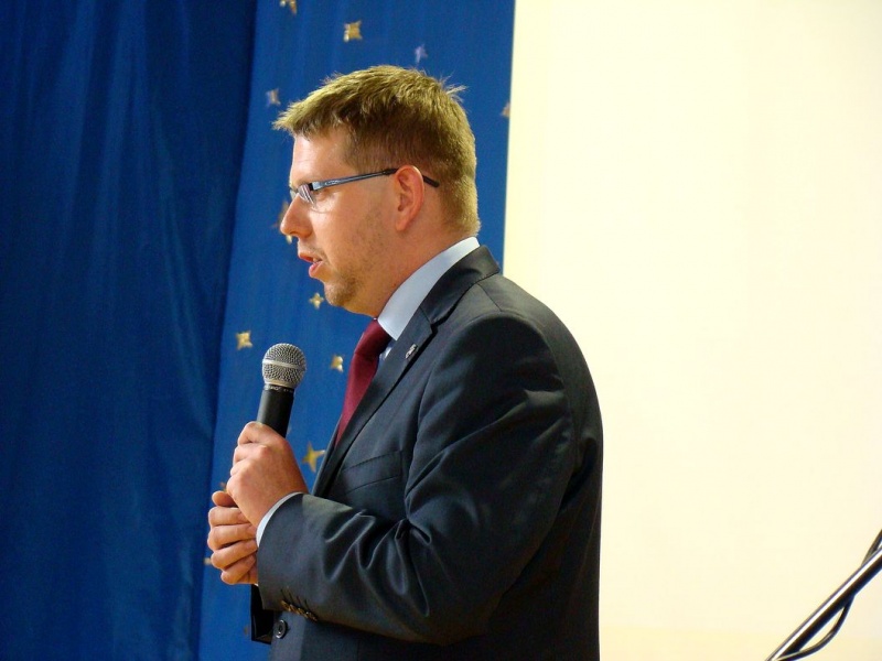 Zdjęcie w galerii na portalu naszwodzislaw.com: Księżna wręczyła im klucze do szkoły wiadomości z regionu