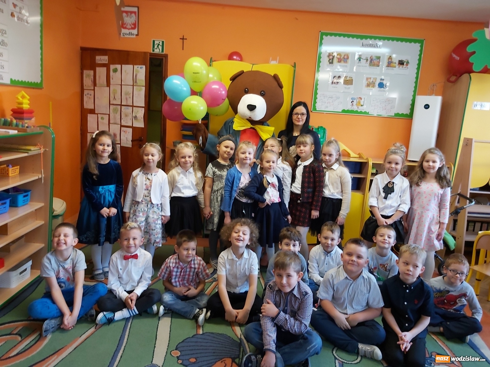 Zdjęcie w galerii na portalu naszwodzislaw.com: Dzień Pluszowego Misia w przedszkolu w Pszowie wiadomości z regionu
