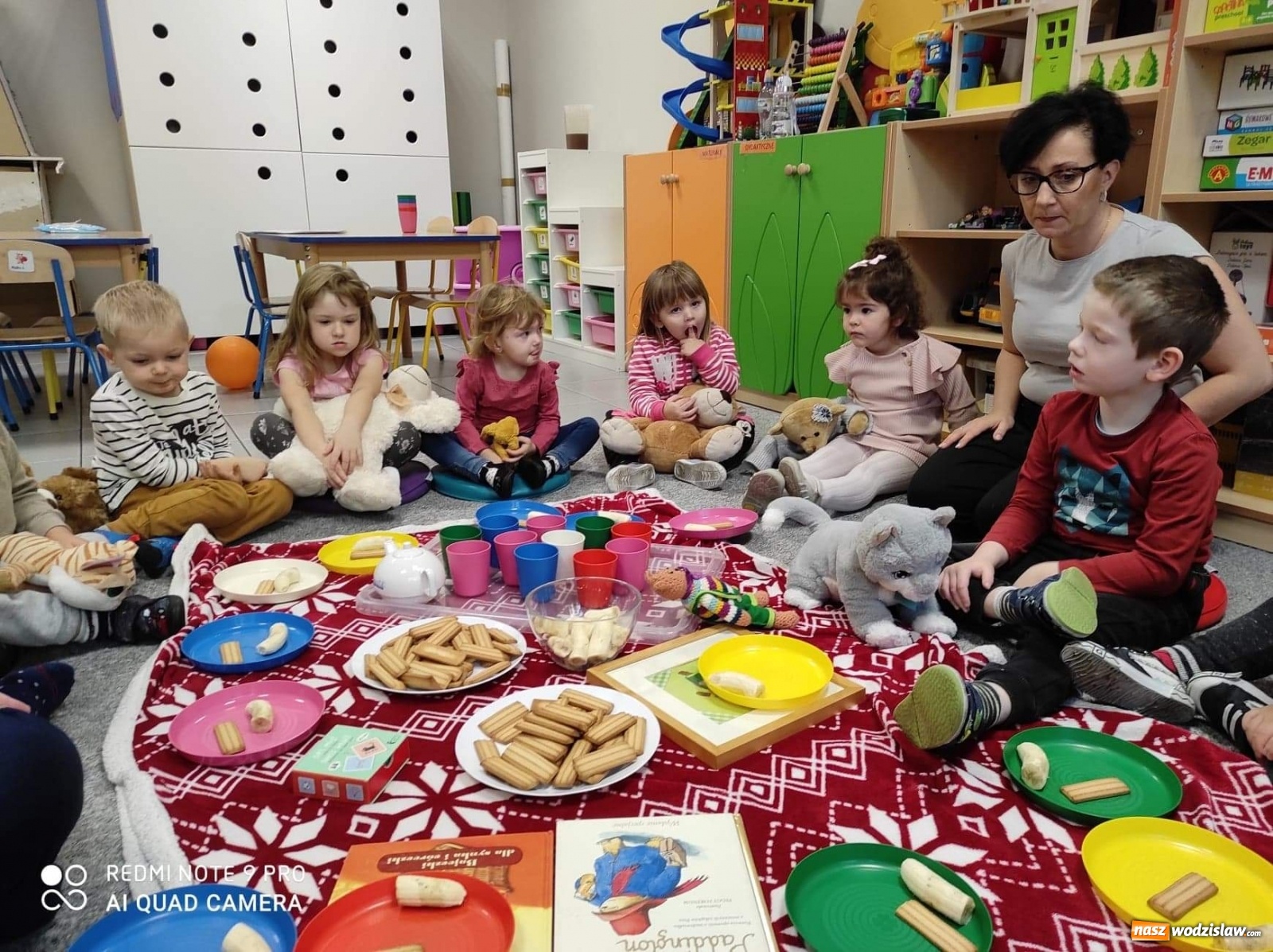 Zdjęcie w galerii na portalu naszwodzislaw.com: Światowy Dzień Pluszowego Misia w wodzisławskim Bursztynku wiadomości z regionu