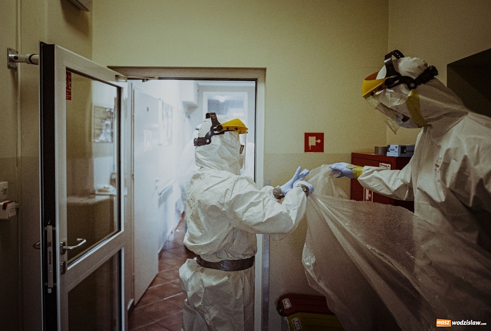 Zdjęcie w galerii na portalu naszwodzislaw.com: Śląscy terytorialsi wspierają Domy Pomocy Społecznej wiadomości z regionu