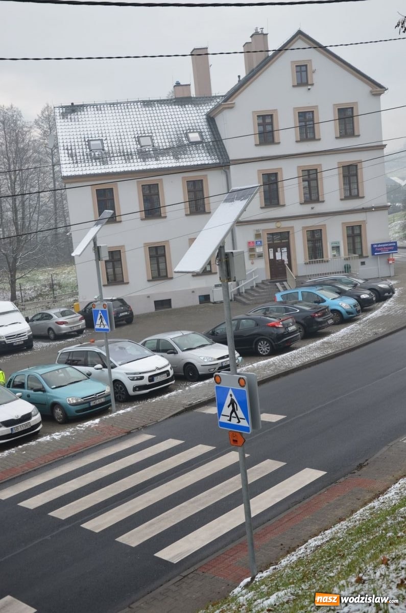 Zdjęcie w galerii na portalu naszwodzislaw.com: Bezpieczniej na powiatowych drogach wiadomości z regionu