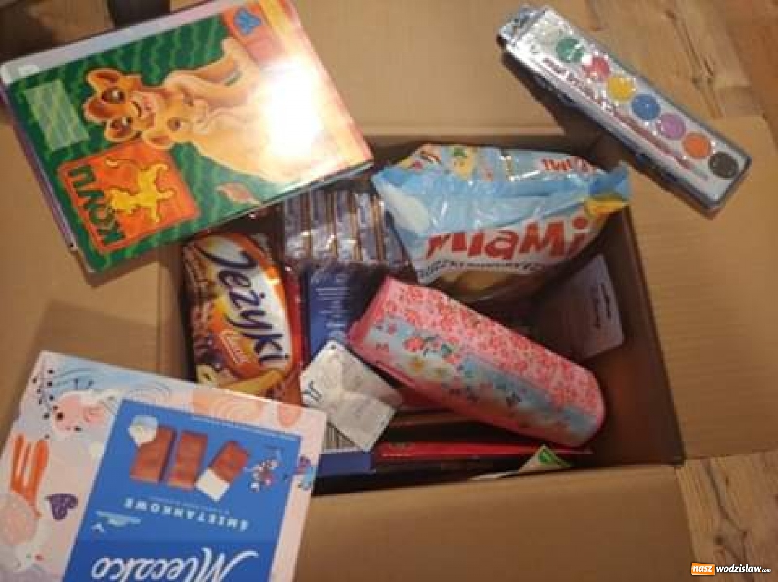 Zdjęcie w galerii na portalu naszwodzislaw.com: Wodzisławski Bursztynek w akcji Szlachetna Paczka wiadomości z regionu