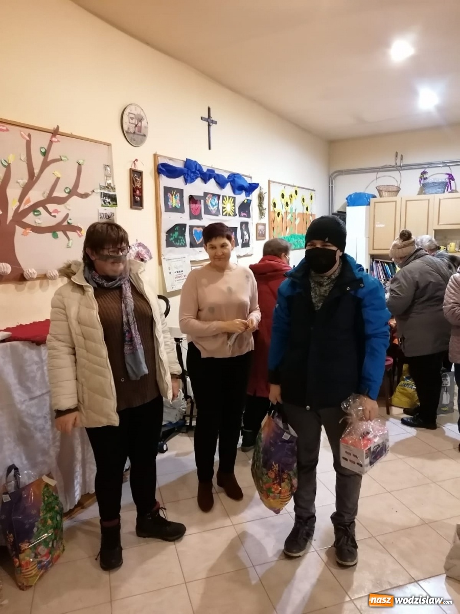Zdjęcie w galerii na portalu naszwodzislaw.com: Świąteczna niespodzianka dla Sekcji Osób Niepełnosprawnych Radość Życia z Pszowa wiadomości z regionu