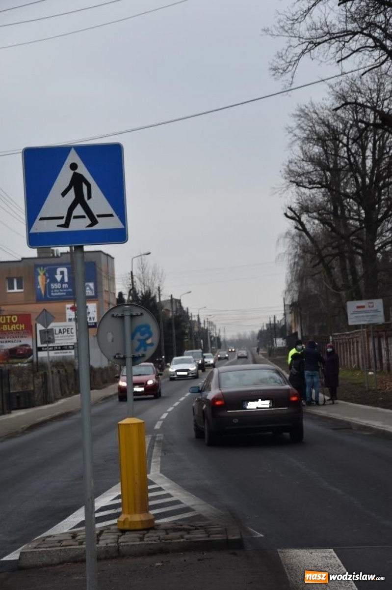 Zdjęcie w galerii na portalu naszwodzislaw.com: Bohaterów Warszawy w Rydułtowach ukończona wiadomości z regionu