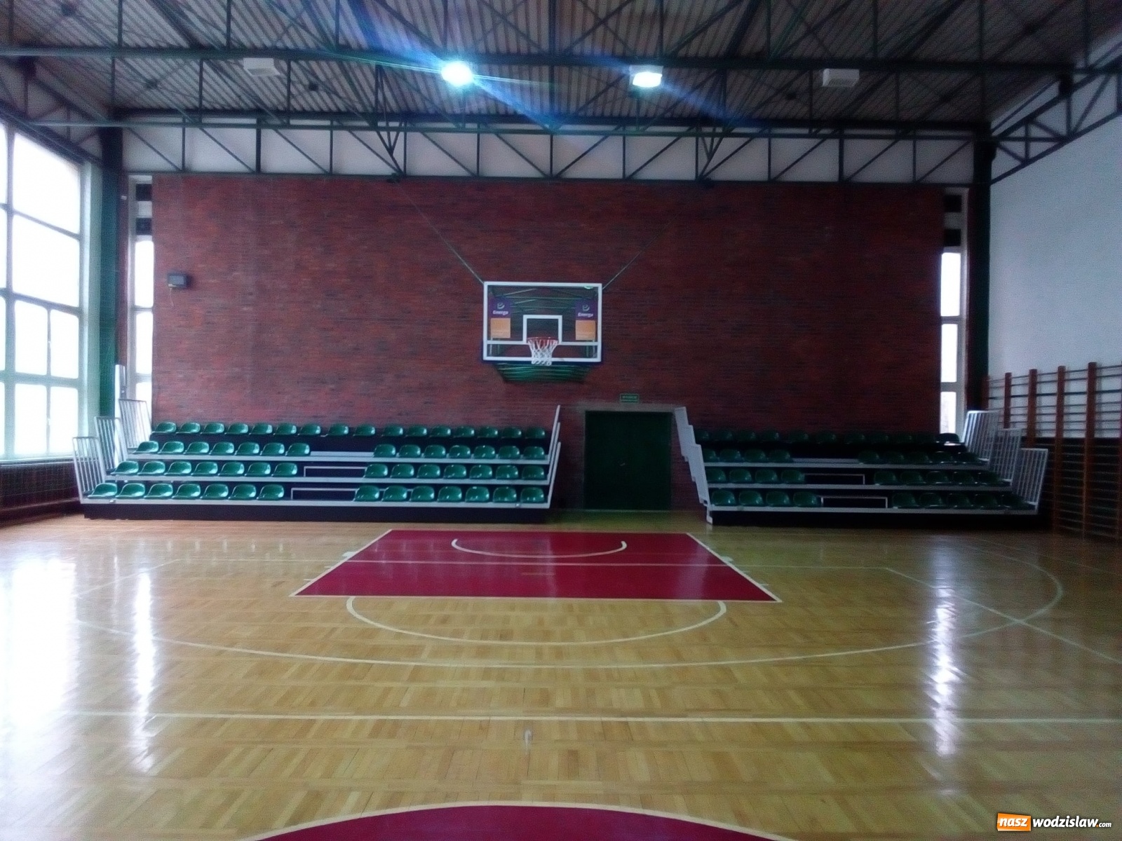 Zdjęcie w galerii na portalu naszwodzislaw.com: Remonty w wodzisławskich placówkach oświatowych wiadomości z regionu