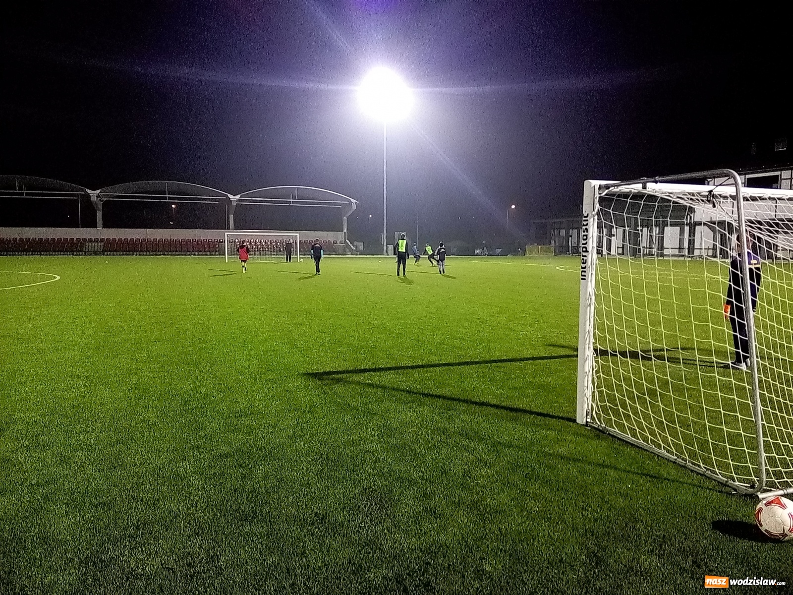 Zdjęcie w galerii na portalu naszwodzislaw.com: Szkółka piłkarska MKS Gmina Lubomia wyróżniona brązowym certyfikatem PZPN wiadomości z regionu