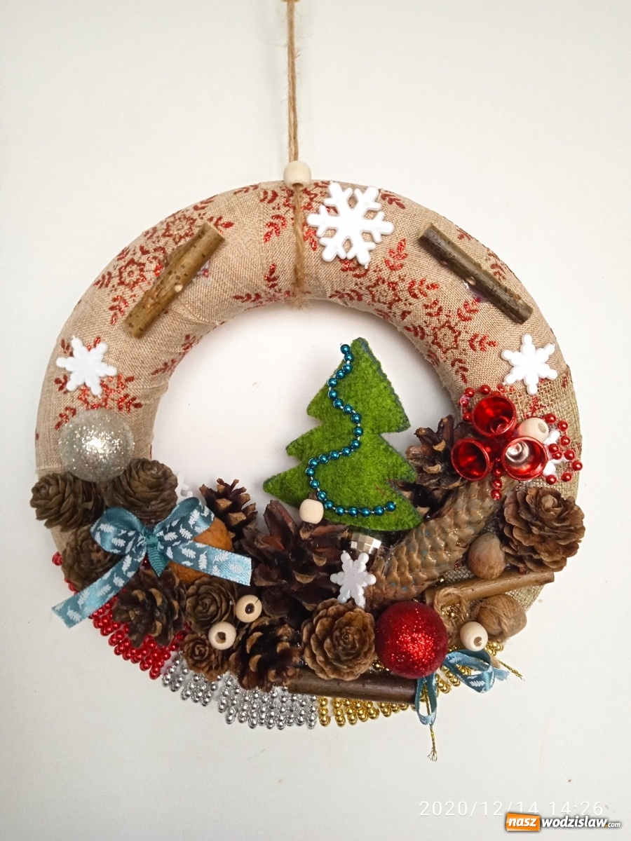 Zdjęcie w galerii na portalu naszwodzislaw.com: Znamy zwycięzców konkursu na najpiękniejszy stroik [FOTO] wiadomości z regionu
