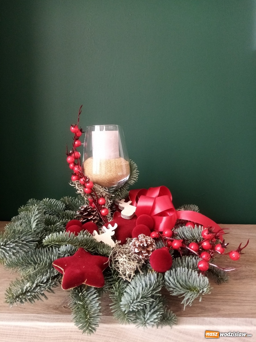 Zdjęcie w galerii na portalu naszwodzislaw.com: Znamy zwycięzców konkursu na najpiękniejszy stroik [FOTO] wiadomości z regionu