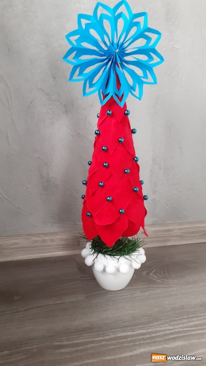 Zdjęcie w galerii na portalu naszwodzislaw.com: Znamy zwycięzców konkursu na najpiękniejszy stroik [FOTO] wiadomości z regionu