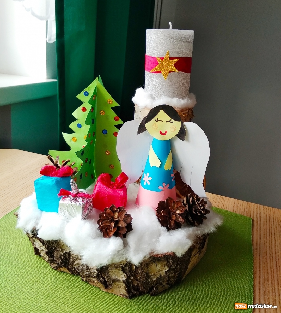 Zdjęcie w galerii na portalu naszwodzislaw.com: Znamy zwycięzców konkursu na najpiękniejszy stroik [FOTO] wiadomości z regionu