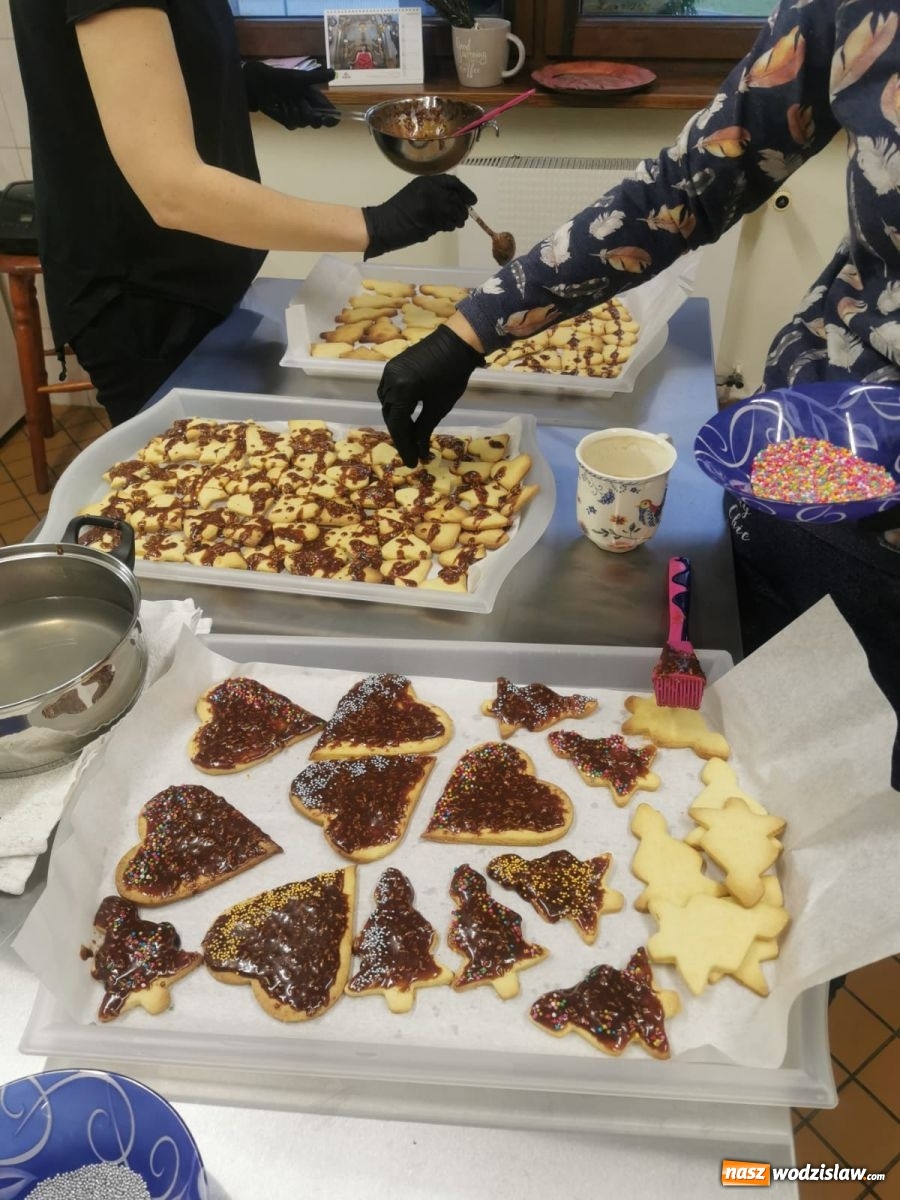 Zdjęcie w galerii na portalu naszwodzislaw.com: Bożonarodzeniowa niespodzianka dla podopiecznych Perły [FOTO] wiadomości z regionu