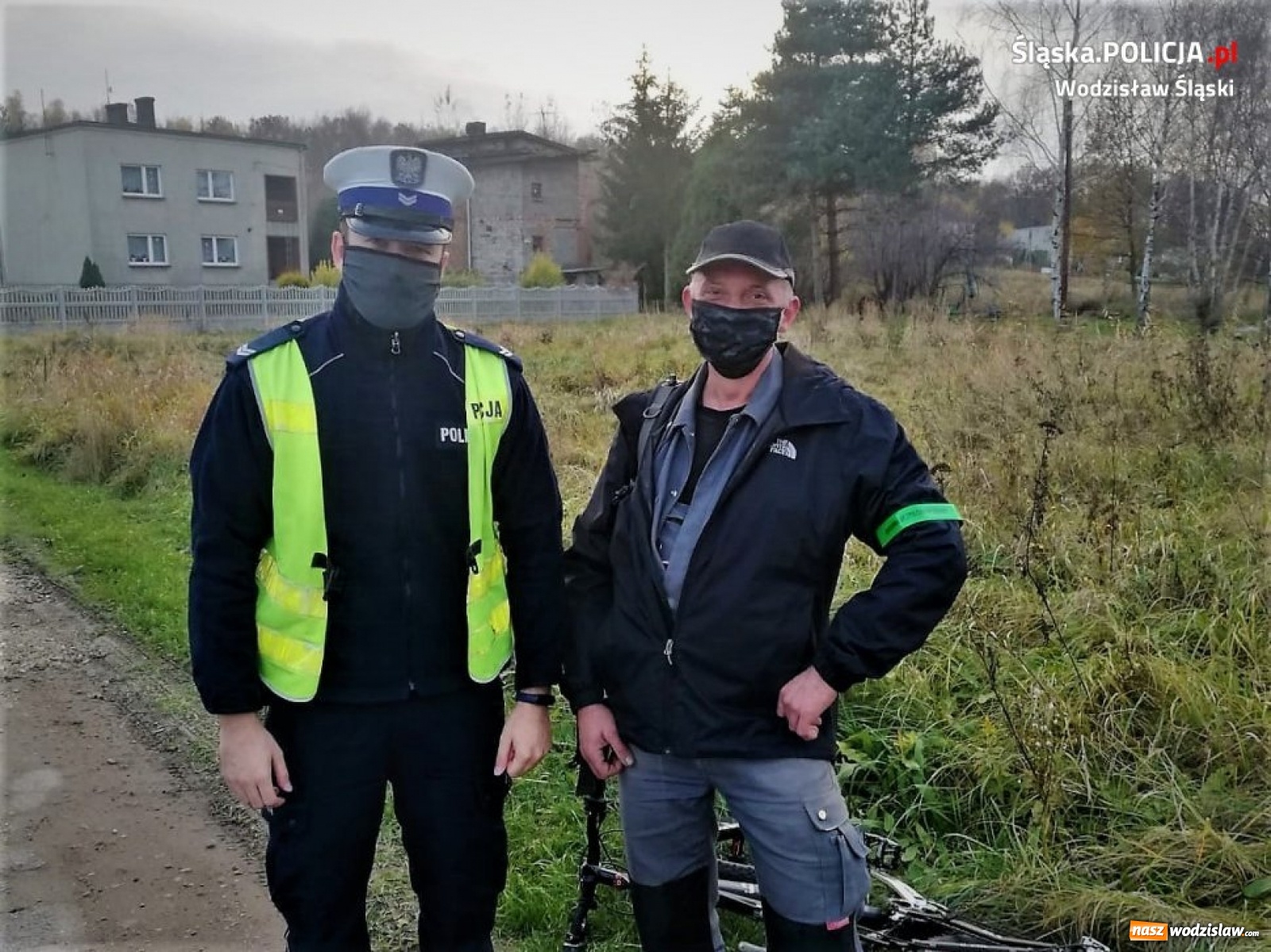 Zdjęcie w galerii na portalu naszwodzislaw.com: Noś odblaski, bądź widoczny na drodze  wiadomości z regionu