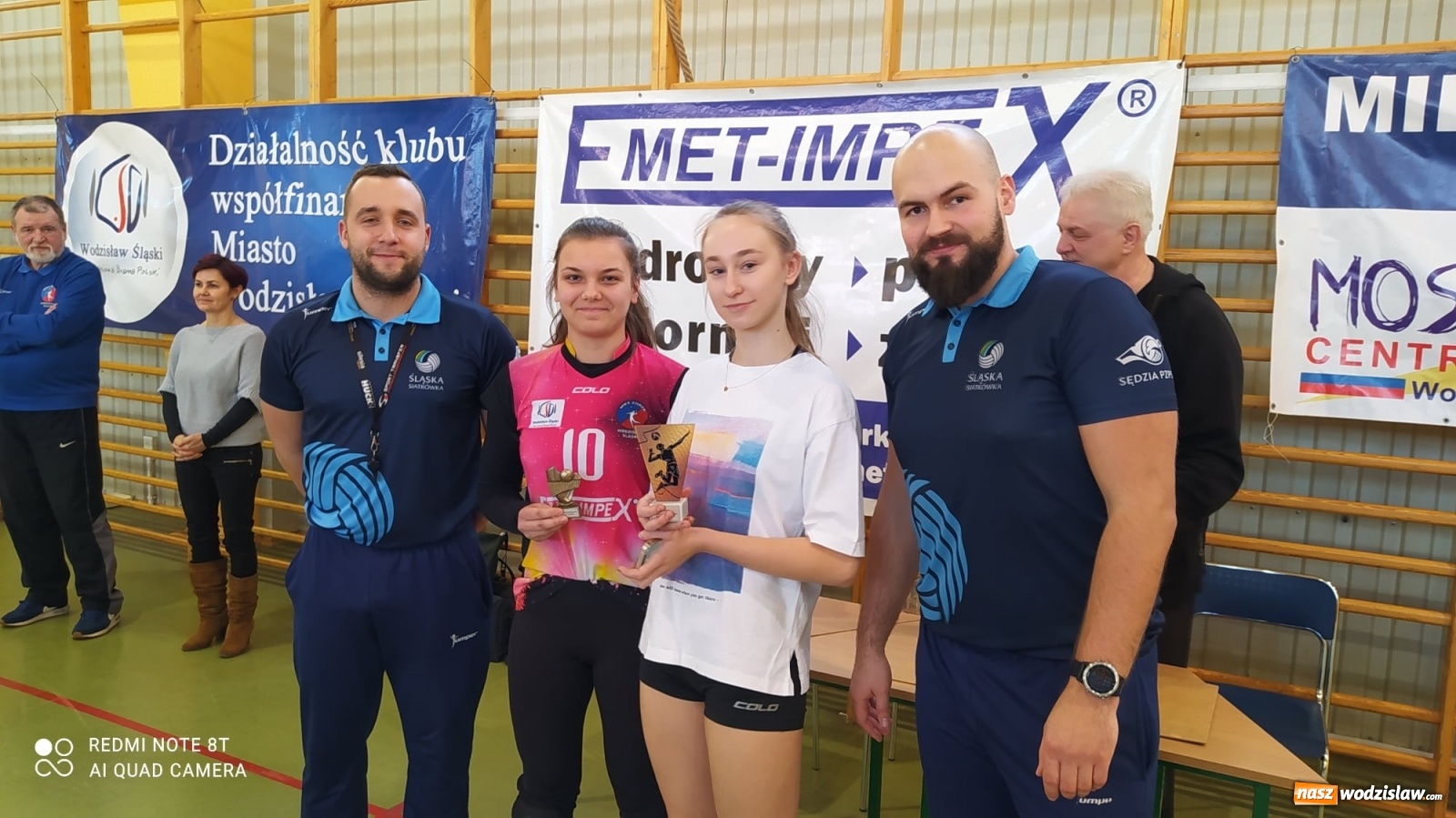 Zdjęcie w galerii na portalu naszwodzislaw.com: Świąteczny turniej piłki siatkowej za nami [FOTO] wiadomości z regionu