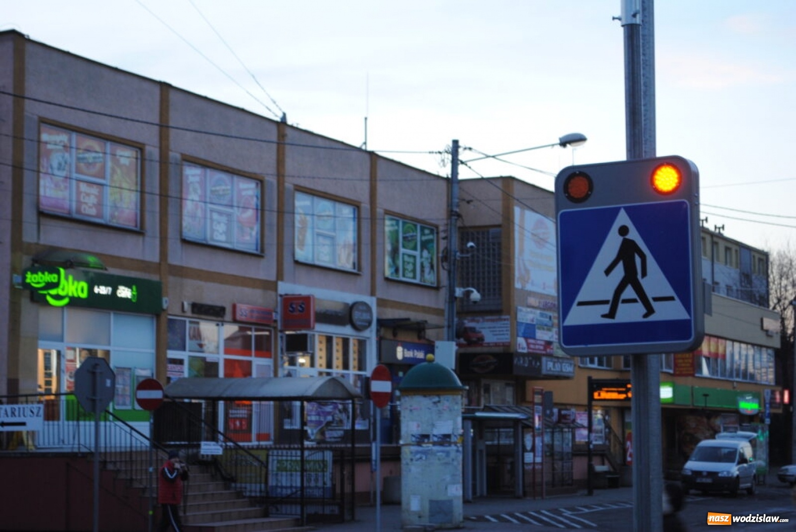 Zdjęcie w galerii na portalu naszwodzislaw.com: Na Korfantego w Radlinie sporo zmian [FOTO] wiadomości z regionu