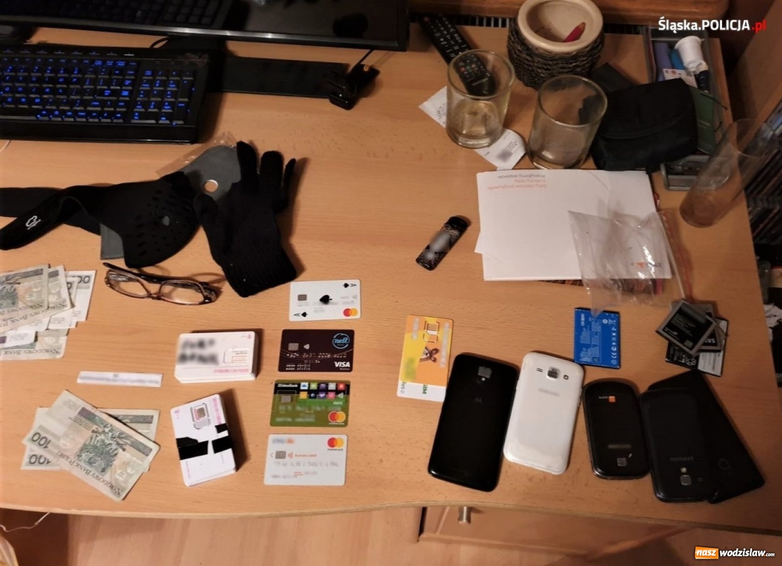 Zdjęcie w galerii na portalu naszwodzislaw.com: Śląska policja rozbiła grupę cyberprzestępców  wiadomości z regionu