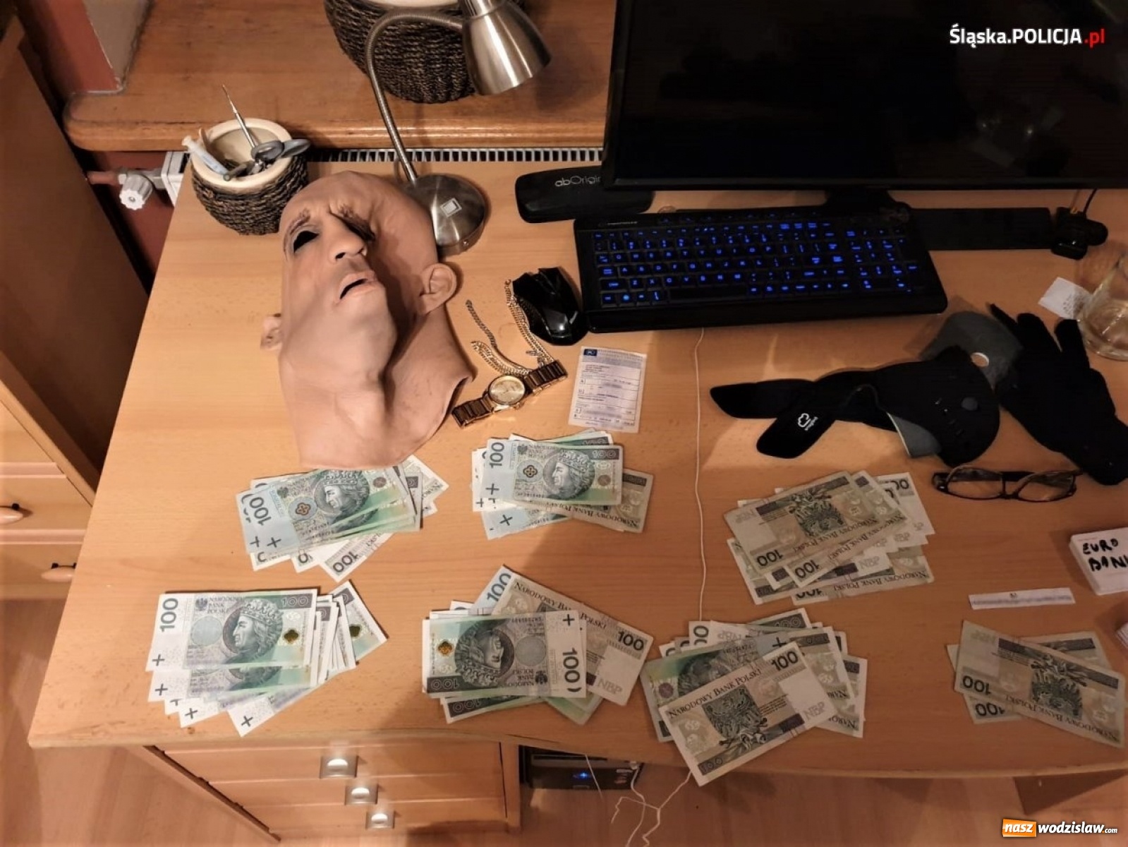 Zdjęcie w galerii na portalu naszwodzislaw.com: Śląska policja rozbiła grupę cyberprzestępców  wiadomości z regionu