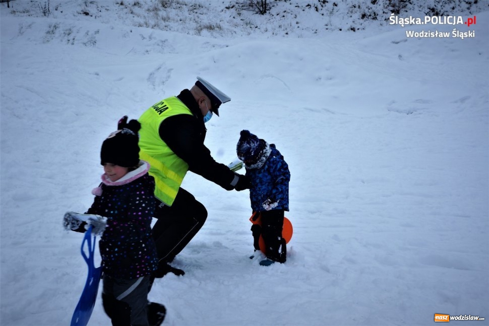 Zdjęcie w galerii na portalu naszwodzislaw.com: Bezpieczne ferie w powiecie wodzisławskim wiadomości z regionu