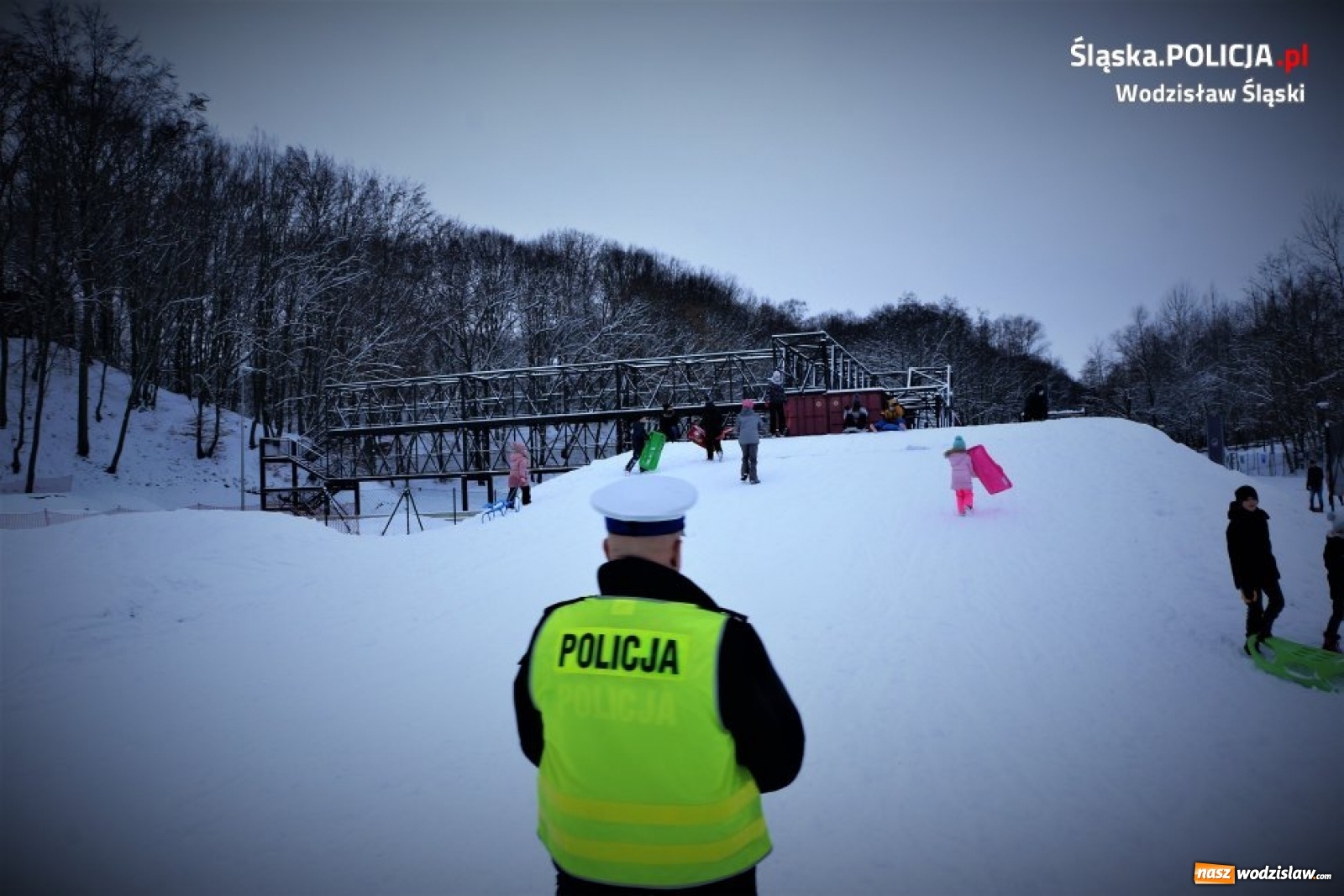 Zdjęcie w galerii na portalu naszwodzislaw.com: Bezpieczne ferie w powiecie wodzisławskim wiadomości z regionu