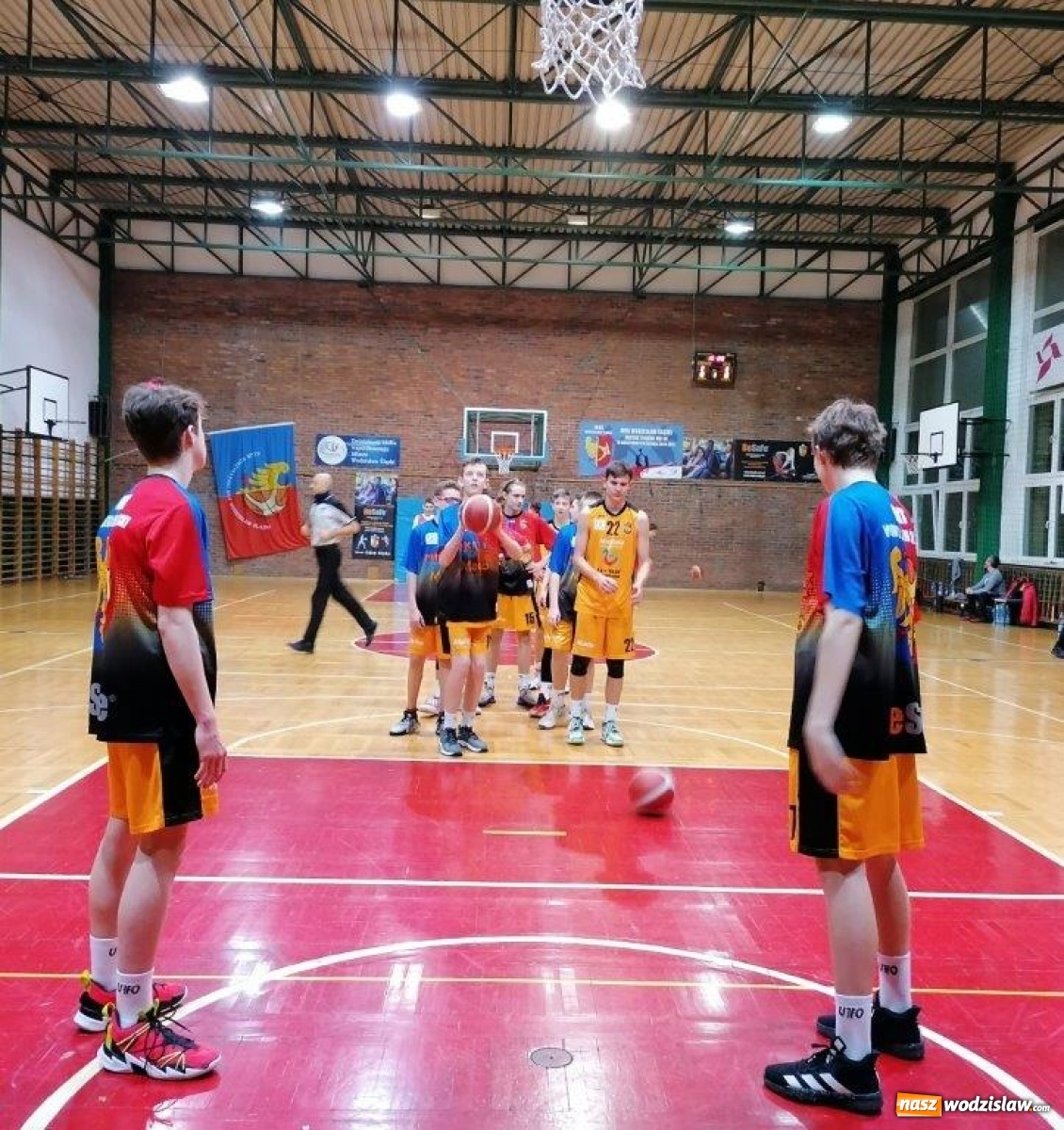 Zdjęcie w galerii na portalu naszwodzislaw.com: Dobry początek roku 2021 w wykonaniu koszykarzy MKS Wodzisław wiadomości z regionu