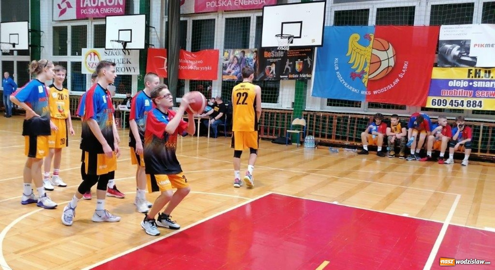 Zdjęcie w galerii na portalu naszwodzislaw.com: Dobry początek roku 2021 w wykonaniu koszykarzy MKS Wodzisław wiadomości z regionu