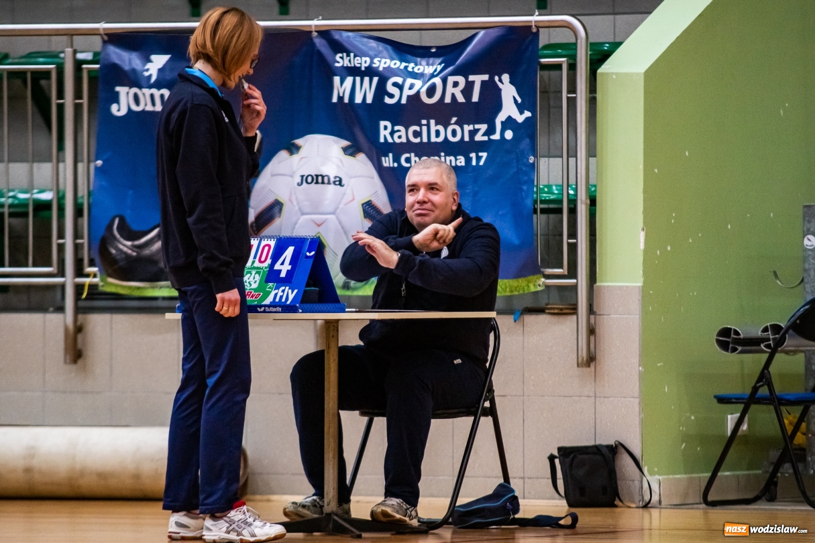 Zdjęcie w galerii na portalu naszwodzislaw.com: Siatkówka. Górnik Radlin wrócił z Raciborza z tarczą [FOTO] wiadomości z regionu
