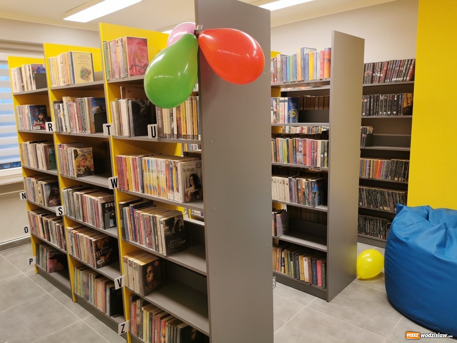 Zdjęcie w galerii na portalu naszwodzislaw.com: Biblioteczna filia w Połomi otwarta po generalnym remoncie wiadomości z regionu