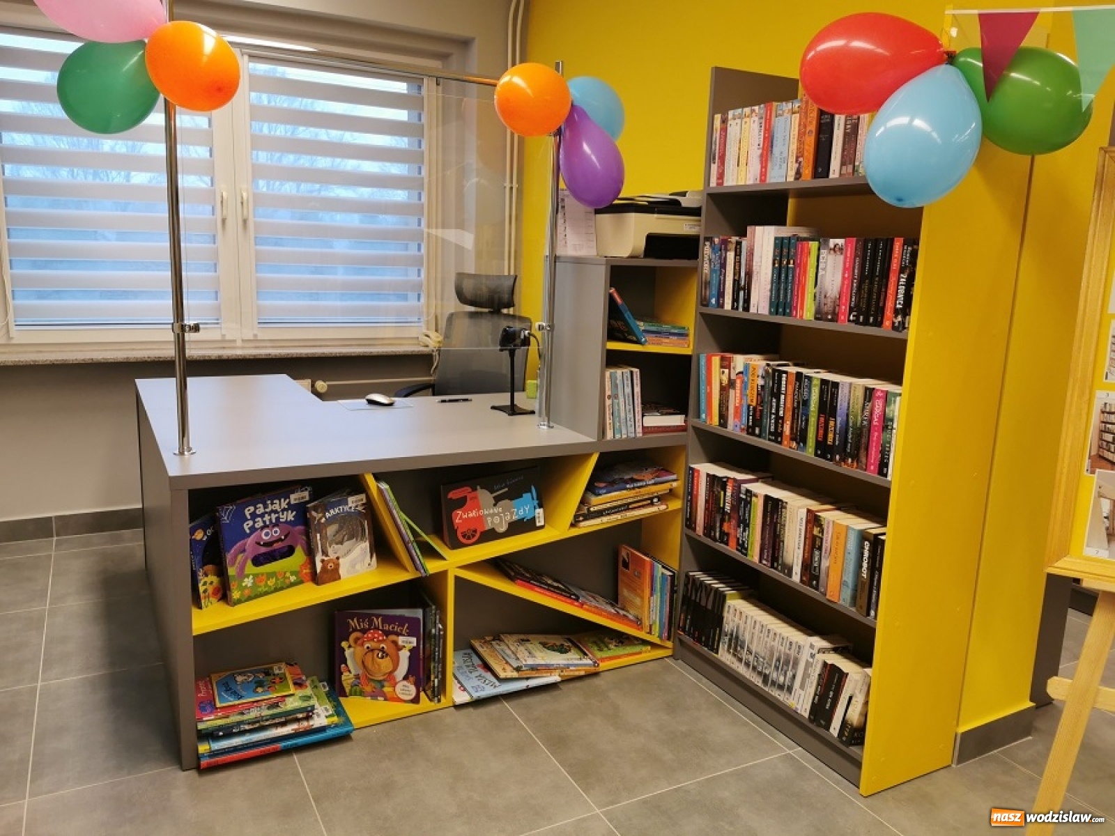 Zdjęcie w galerii na portalu naszwodzislaw.com: Biblioteczna filia w Połomi otwarta po generalnym remoncie wiadomości z regionu