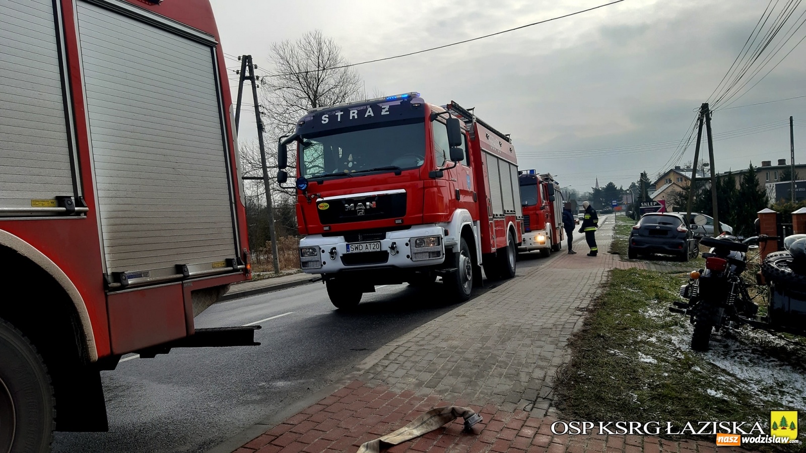 Zdjęcie w galerii na portalu naszwodzislaw.com: Pożar garażu w Godowie. Spłonęły gołębie pocztowe [FOTO] wiadomości z regionu