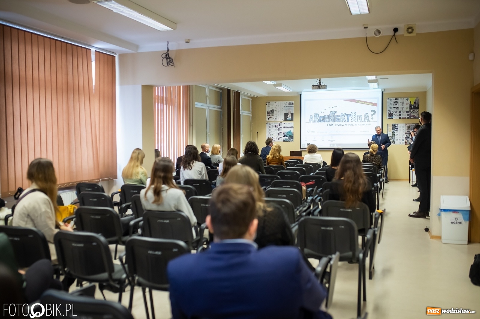 Zdjęcie w galerii na portalu naszwodzislaw.com: Tak może się zmienić wodzisławski Rynek. Koncepcje studentów PWSZ Racibórz wiadomości z regionu