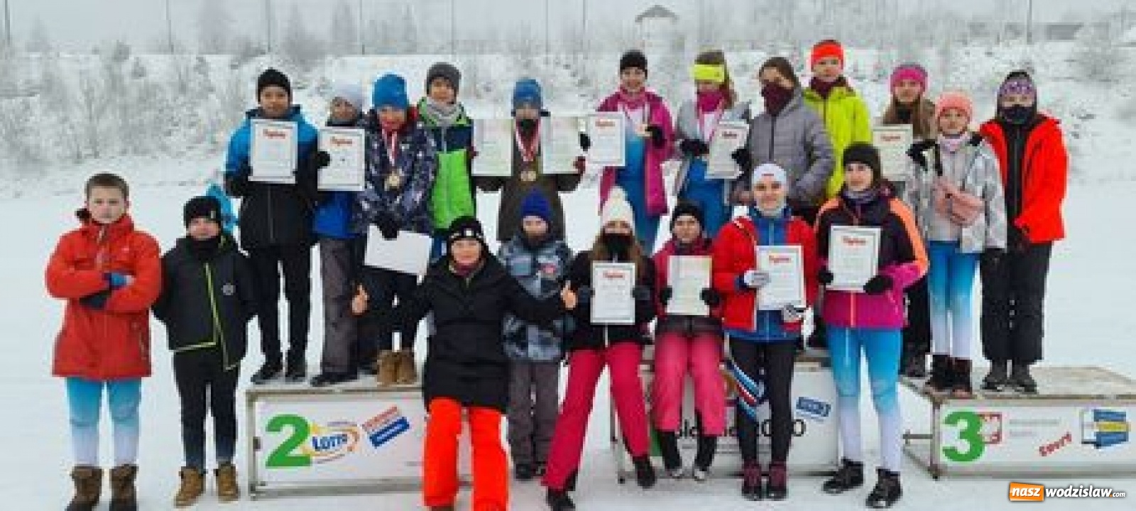 Zdjęcie w galerii na portalu naszwodzislaw.com: Biathloniści UKS Strzał Wodzisław w formie. Wrócili z dziewięcioma medalami! wiadomości z regionu