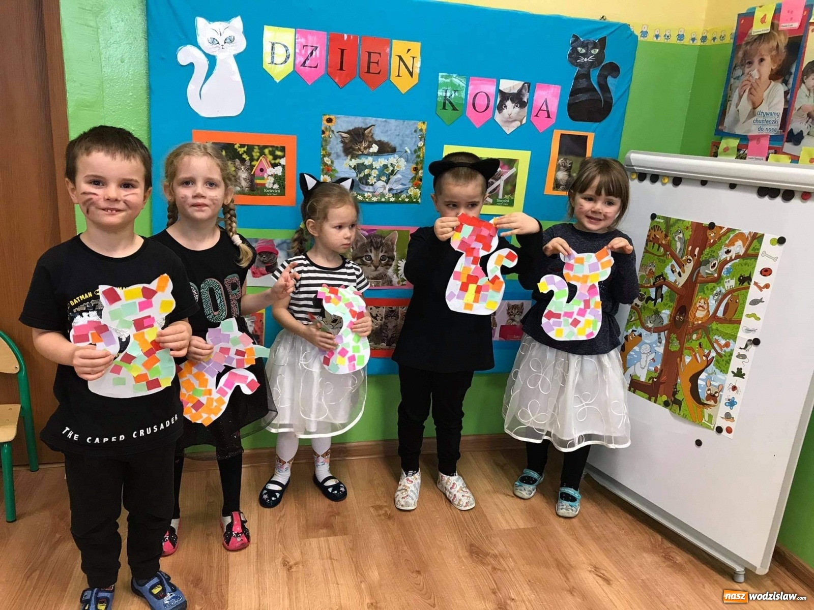 Zdjęcie w galerii na portalu naszwodzislaw.com: Przedszkolaki z Osiemnastki świętowały Dzień Kota wiadomości z regionu