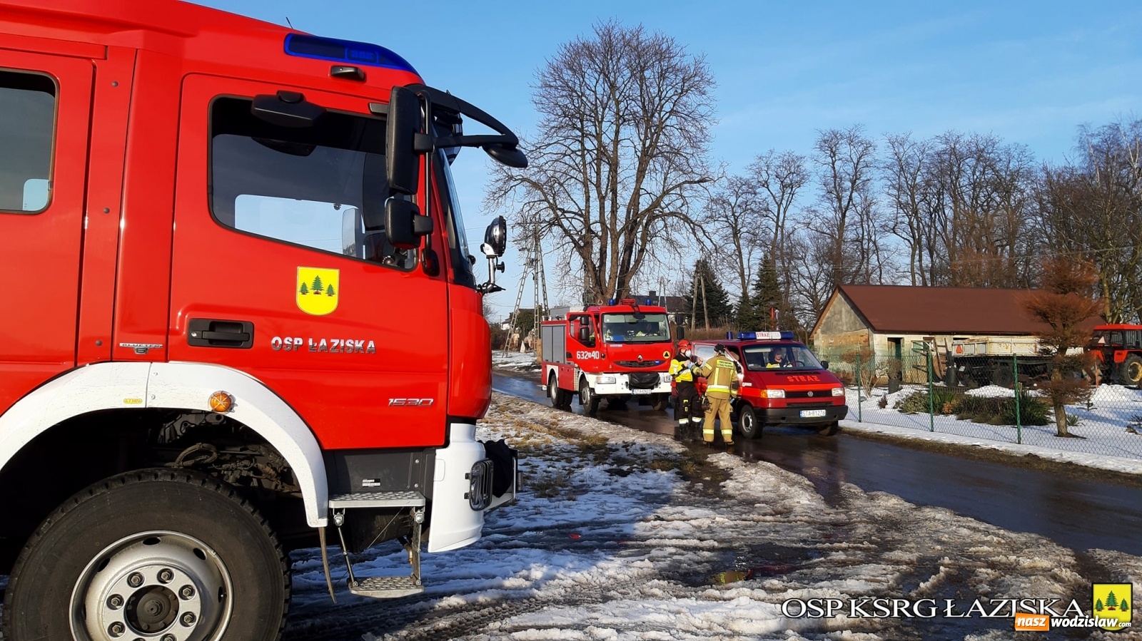 Zdjęcie w galerii na portalu naszwodzislaw.com: Poszukiwania paralotniarza w Godowie. W akcji śmigłowiec z Krakowa [FOTO] wiadomości z regionu