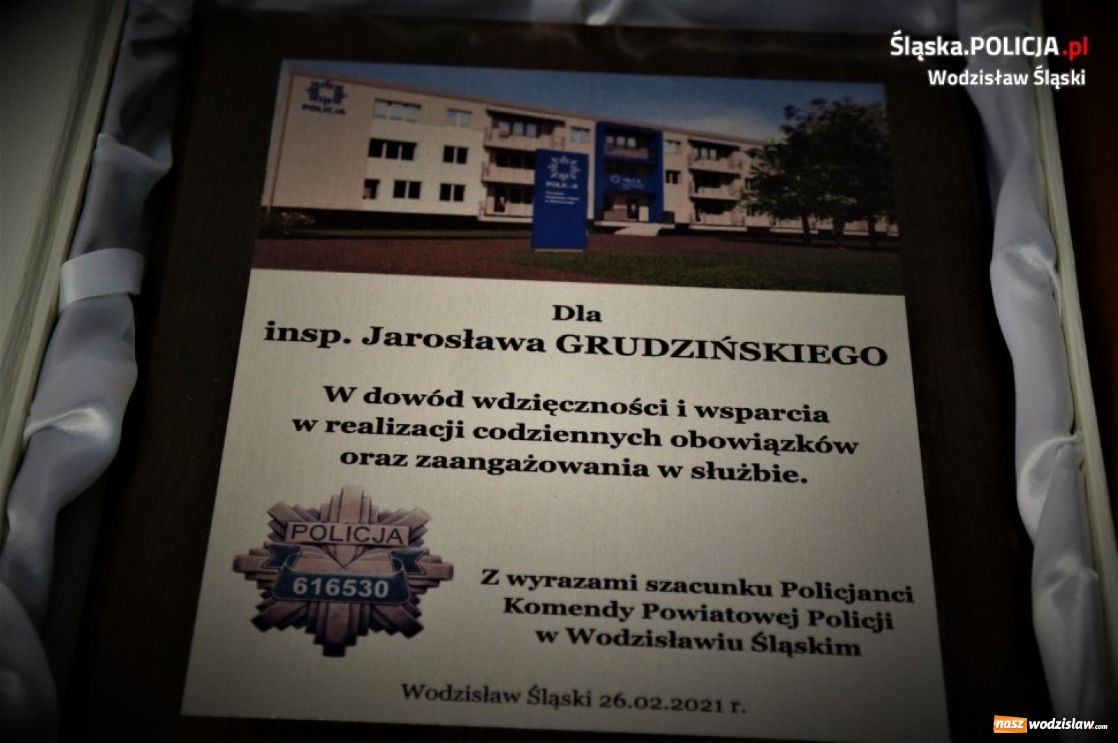 Zdjęcie w galerii na portalu naszwodzislaw.com: Wodzisławski komendant przeszedł na emeryturę wiadomości z regionu